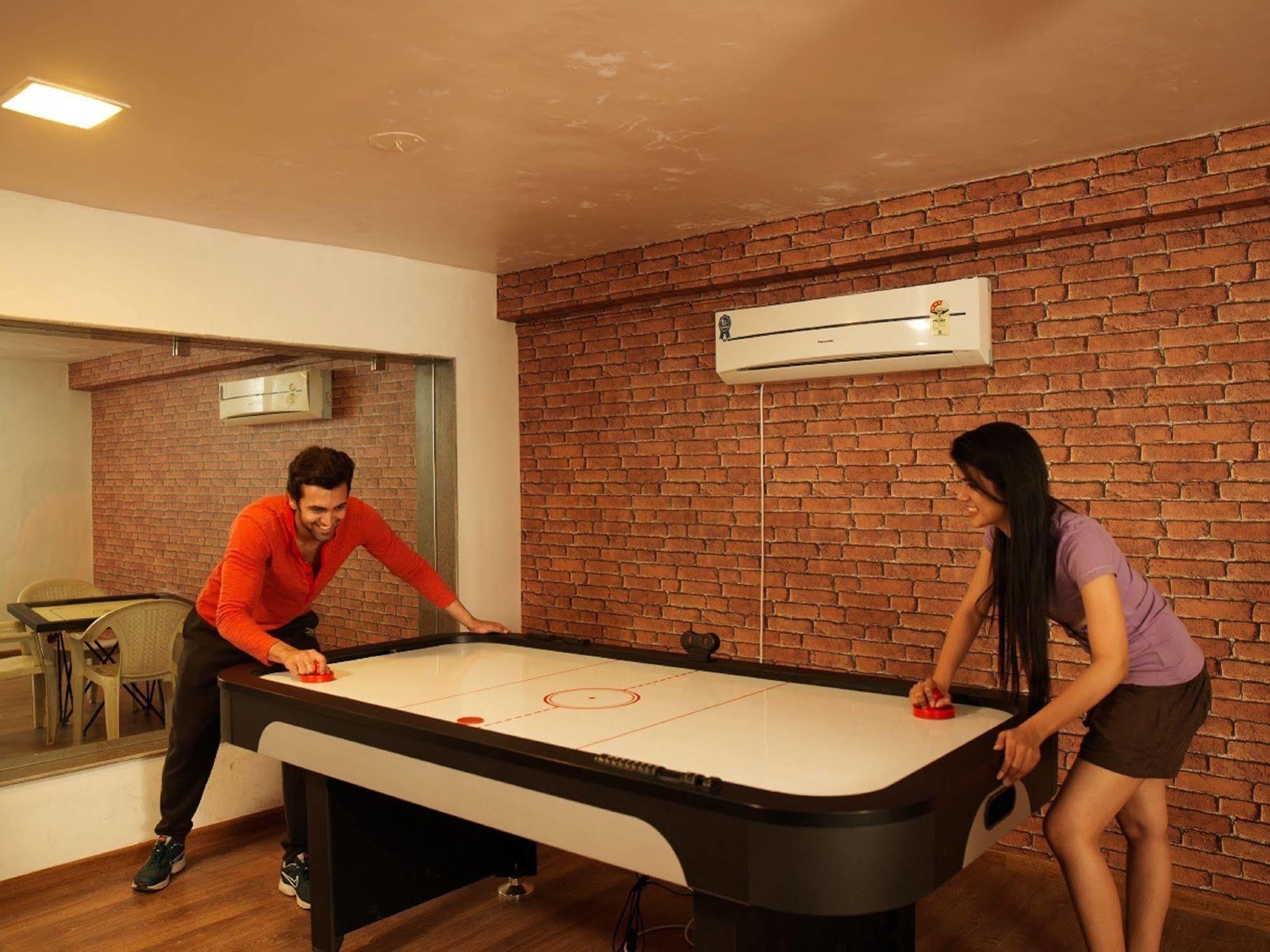 Palm Green Club Resort Jetalpur Экстерьер фото